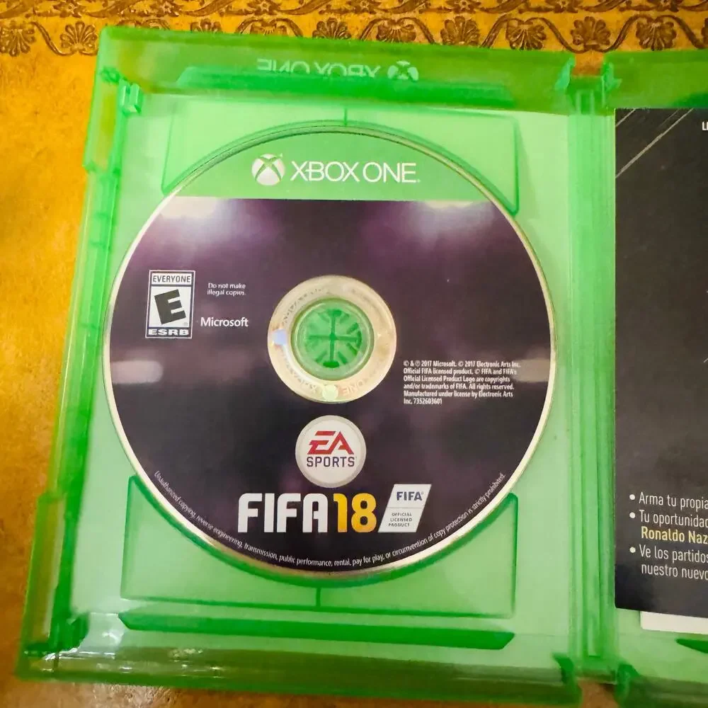 FIFA 18 Standard Edition Microsoft Xbox One 2017 Ronaldo Cover Soccer Video Game